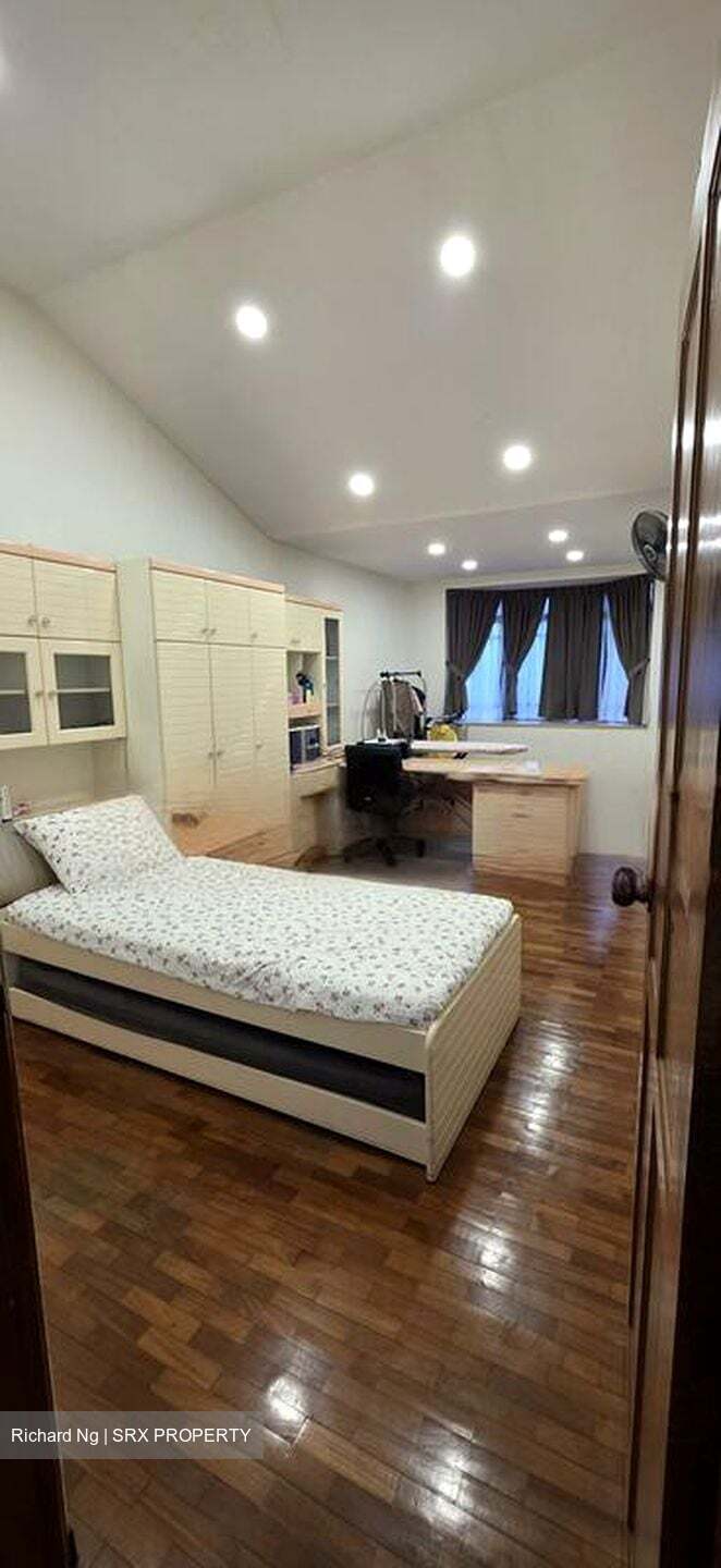 West Coast Gardens (D5), Terrace #456390861